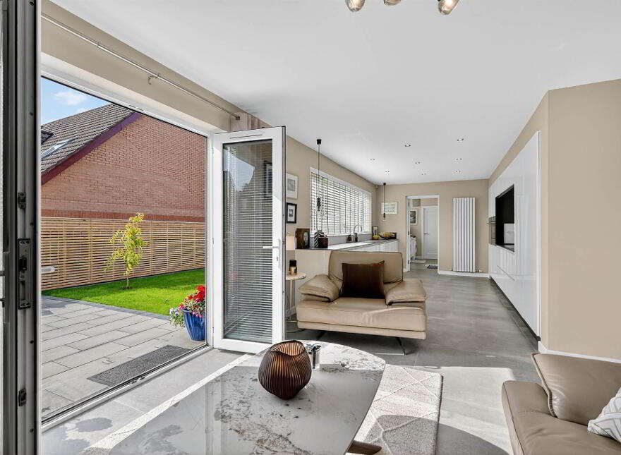 50 Farm Lodge Park, Greenisland, Carrickfergus, BT38 8YB