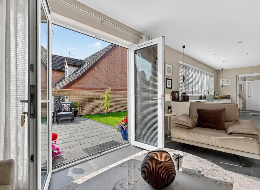 50 Farm Lodge Park, Greenisland, Carrickfergus, BT38 8YB