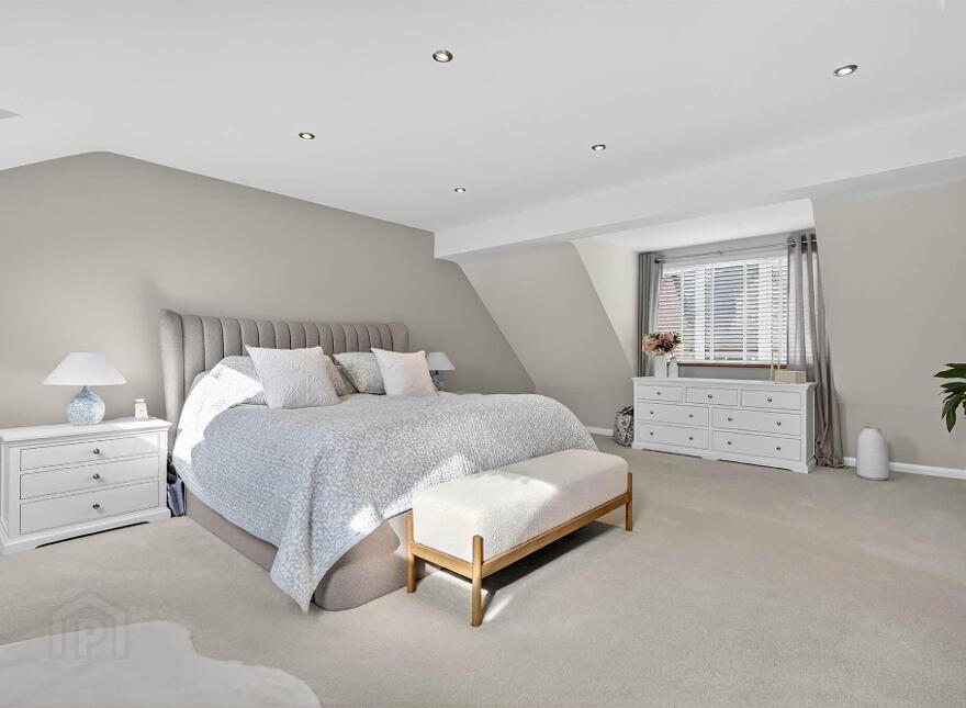 50 Farm Lodge Park, Greenisland, Carrickfergus, BT38 8YB