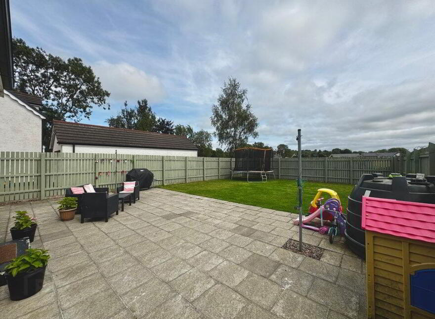 19 Motte Farm, Broughshane, Ballymena, BT43 7GX
