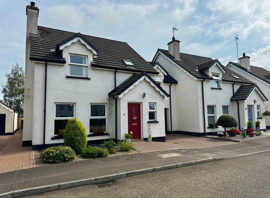 19 Motte Farm, Broughshane, Ballymena, BT43 7GX