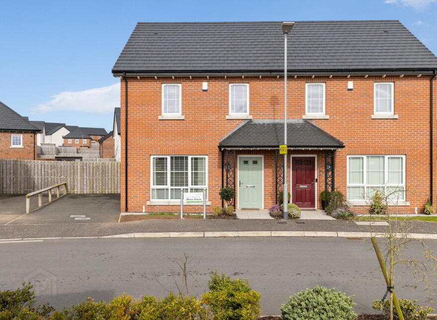 12 Millmount Village Green, Dundonald, Belfast, BT16 1AW