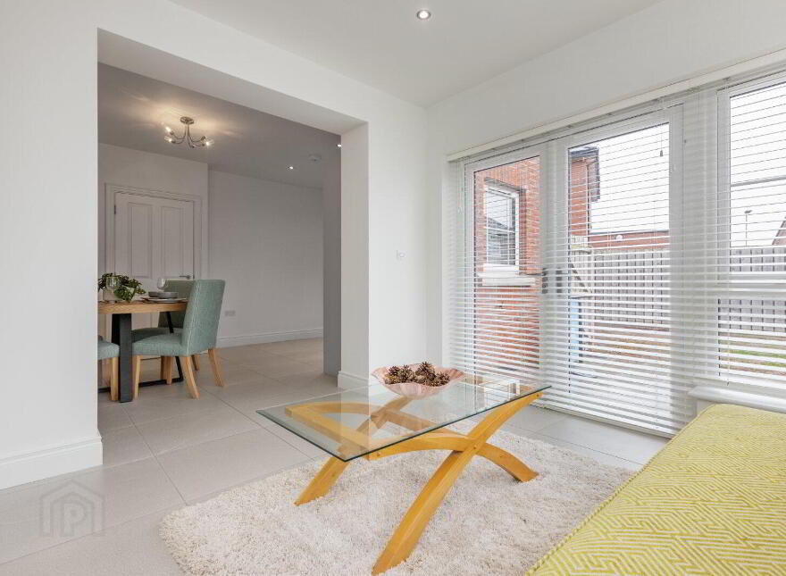 12 Millmount Village Green, Dundonald, Belfast, BT16 1AW