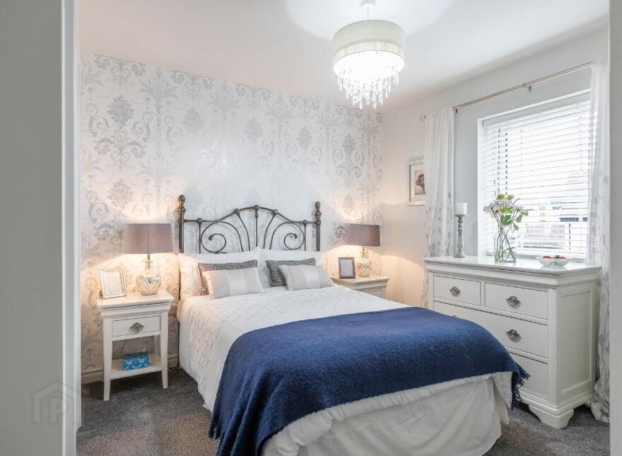 12 Millmount Village Green, Dundonald, Belfast, BT16 1AW