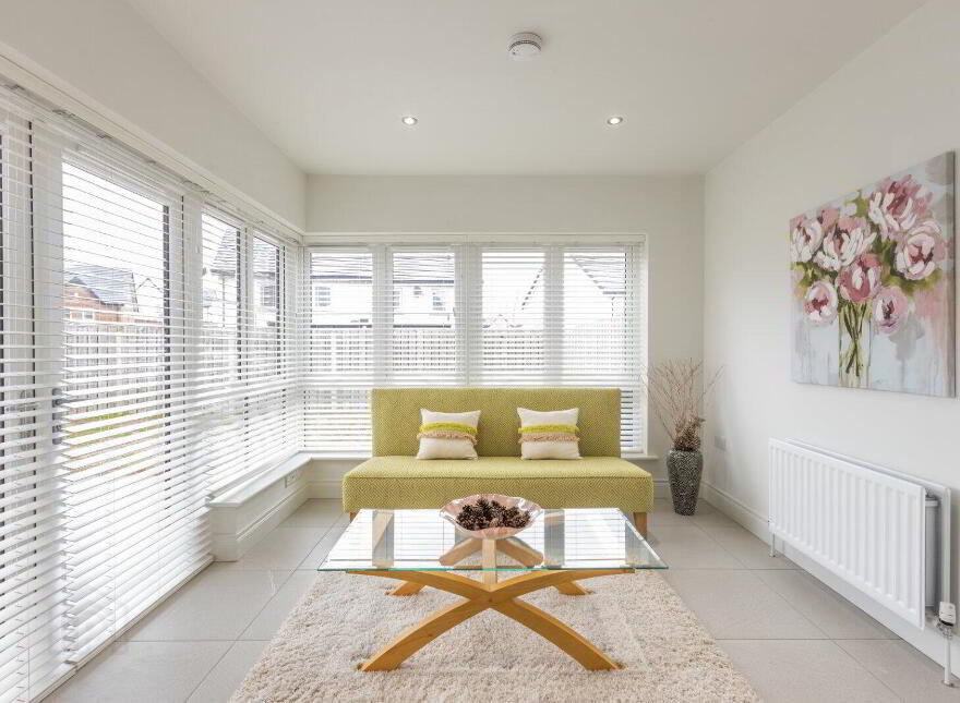 12 Millmount Village Green, Dundonald, Belfast, BT16 1AW