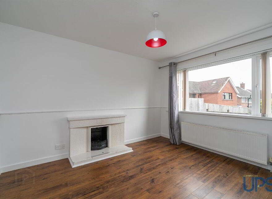 12 Coolnasilla Park South, Glen Road, Belfast, BT11 8LF
