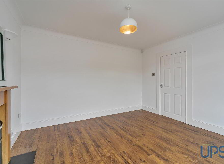 12 Coolnasilla Park South, Glen Road, Belfast, BT11 8LF