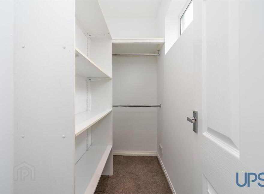 12 Coolnasilla Park South, Glen Road, Belfast, BT11 8LF
