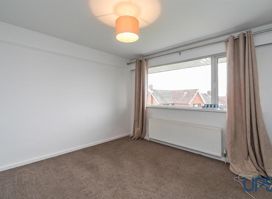 12 Coolnasilla Park South, Glen Road, Belfast, BT11 8LF