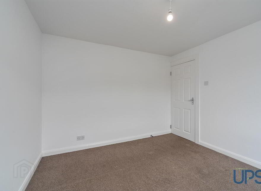 12 Coolnasilla Park South, Glen Road, Belfast, BT11 8LF