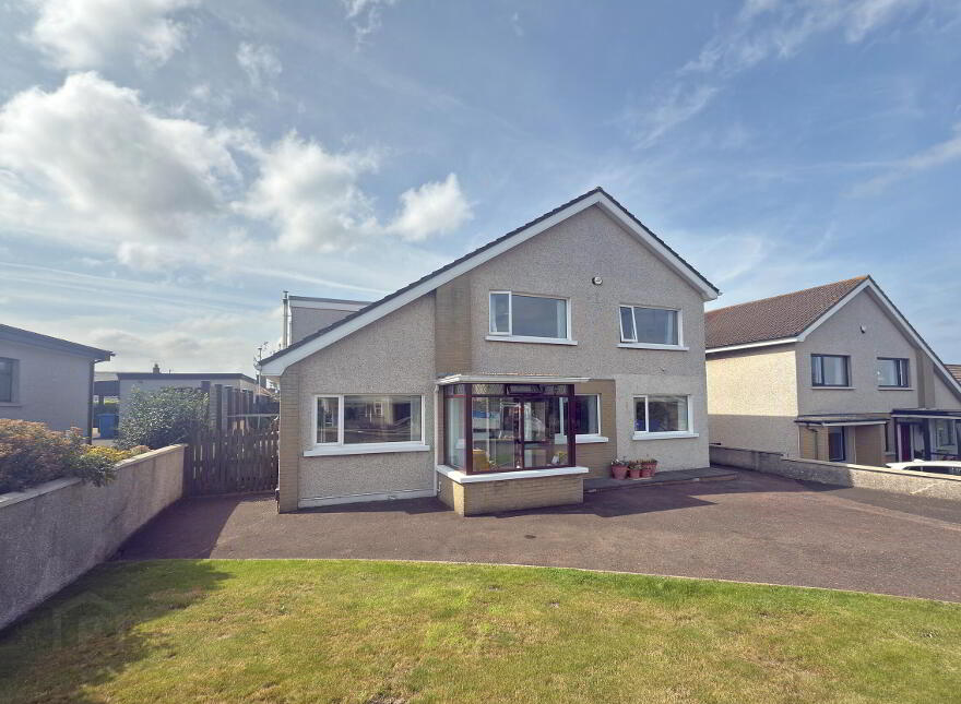 12 Movilla Road, Portstewart, BT55 7DW