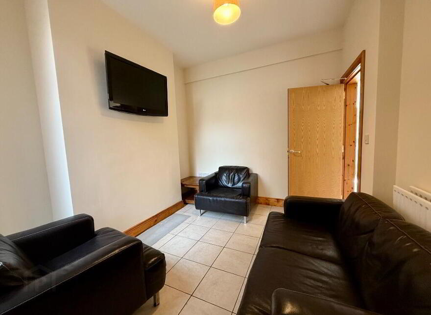 67 Melrose Street, Belfast, BT9 7DP