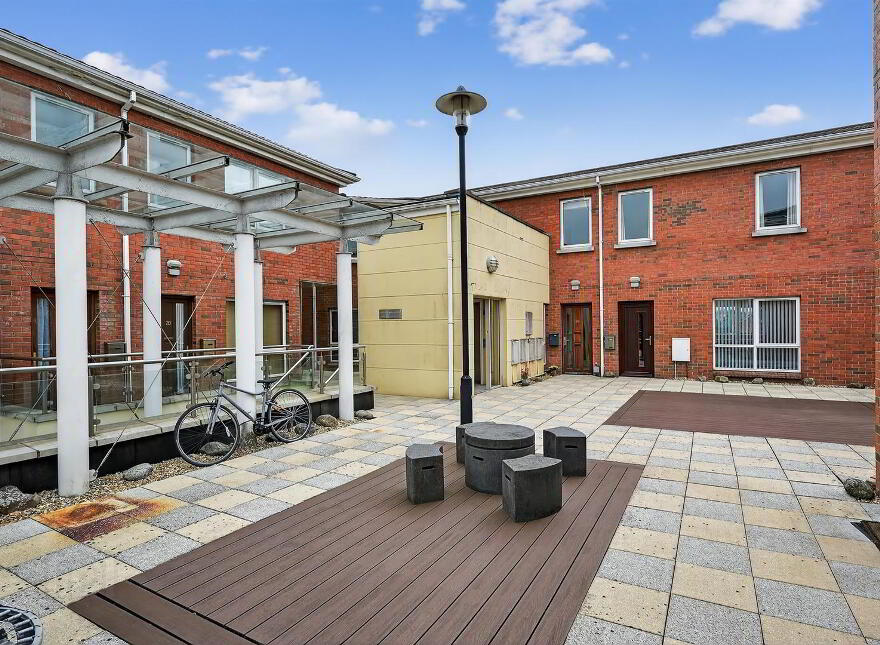 Apt 11 Tivoli Court, 142 Upper Lisburn Road, Finaghy, Belfast, BT10 0BG