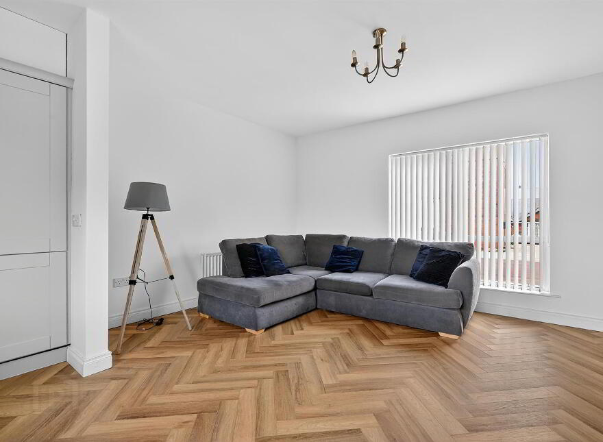 Apt 11 Tivoli Court, 142 Upper Lisburn Road, Finaghy, Belfast, BT10 0BG
