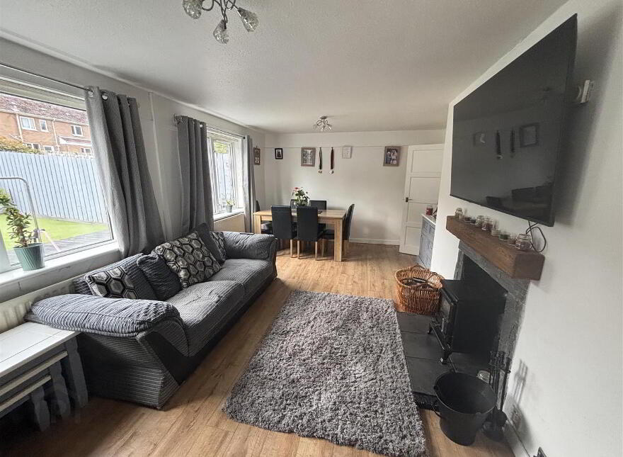 8 Forest Drive, Ballykelly, BT49 9QB