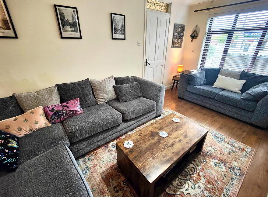 142 Oldpark Road, Belfast, BT14 6QA