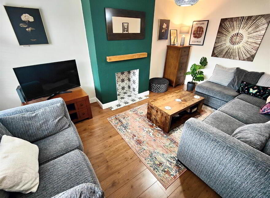142 Oldpark Road, Belfast, BT14 6QA