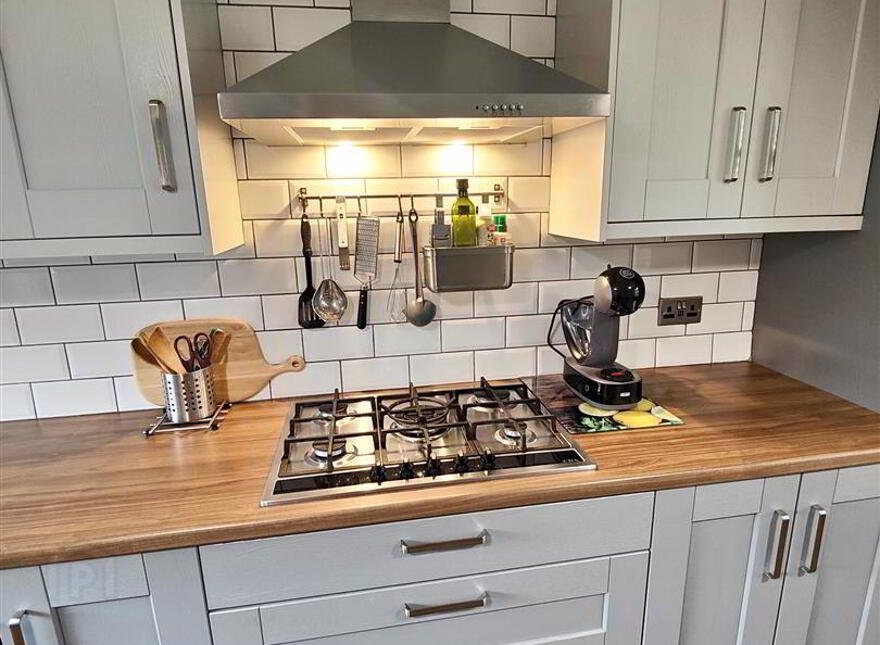 142 Oldpark Road, Belfast, BT14 6QA