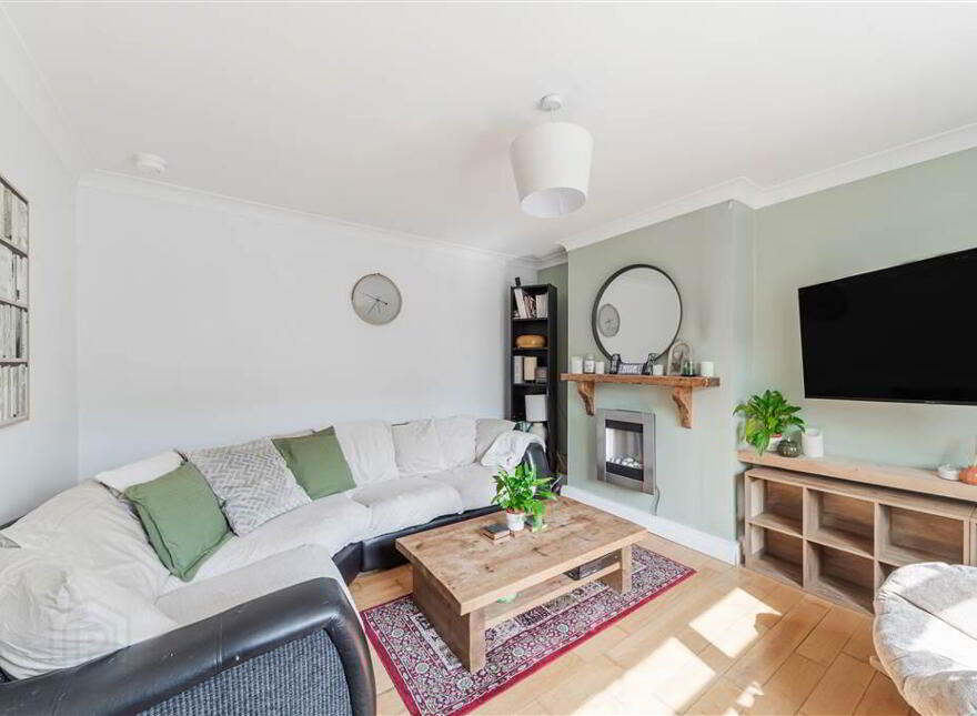 17 Garron Crescent, Finaghy, Belfast, BT10 0EQ