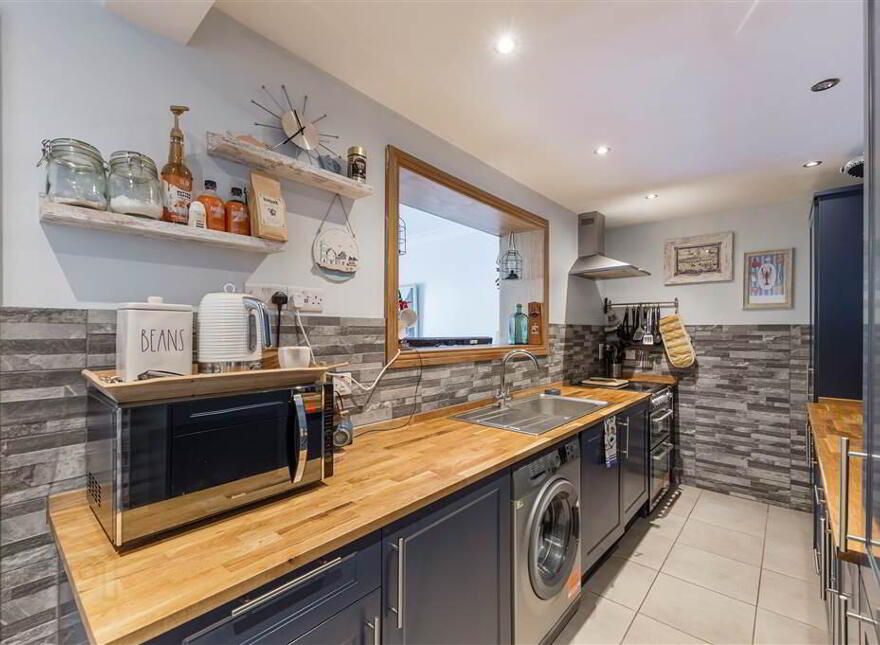 17 Garron Crescent, Finaghy, Belfast, BT10 0EQ
