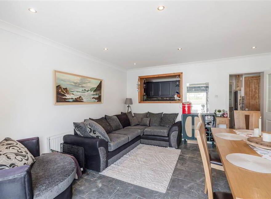 17 Garron Crescent, Finaghy, Belfast, BT10 0EQ