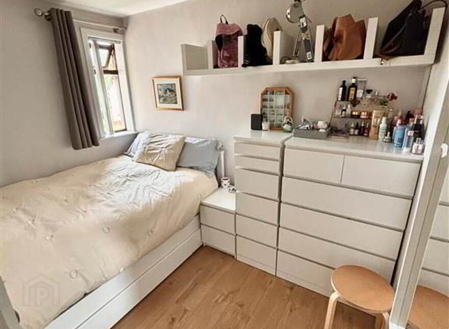 17 Garron Crescent, Finaghy, Belfast, BT10 0EQ