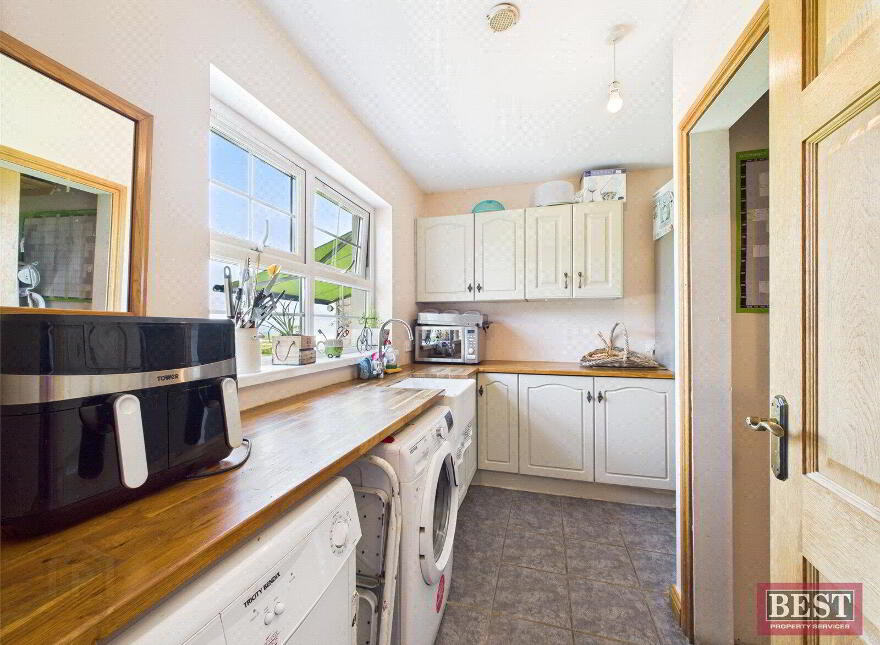 24 Tamary Road, Mayobridge, Newry, BT34 2HW