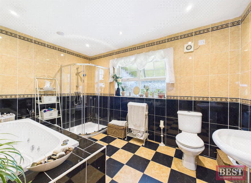 24 Tamary Road, Mayobridge, Newry, BT34 2HW