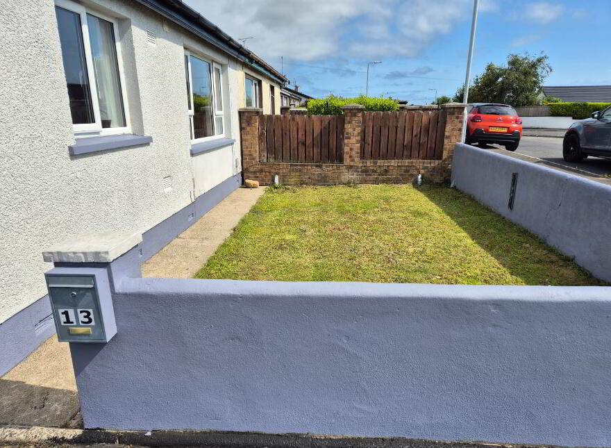 13 Abbey Park, Kilkeel, BT34 4EB