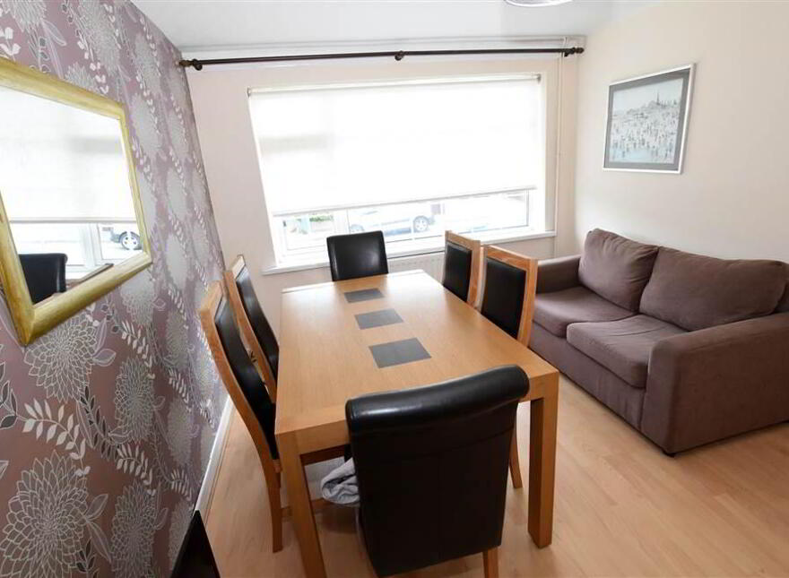 30 Brentwood Way, Newtownards, BT23 8QY