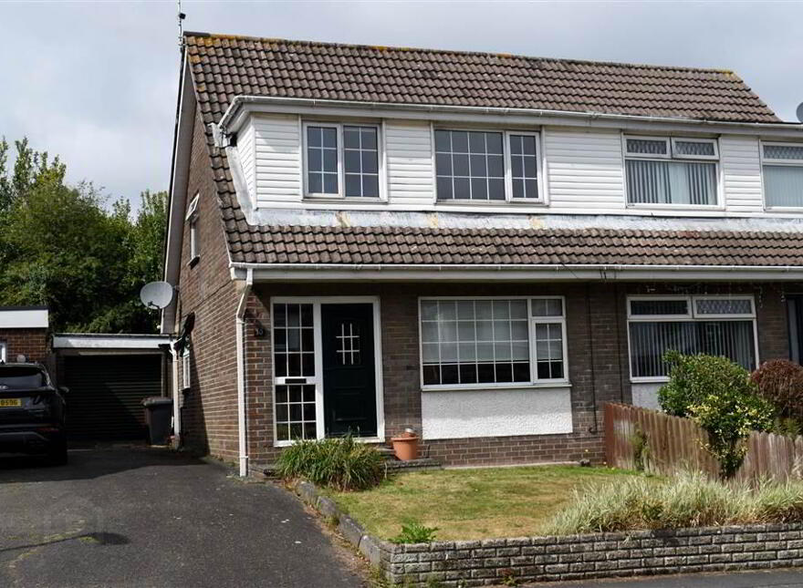 30 Brentwood Way, Newtownards, BT23 8QY