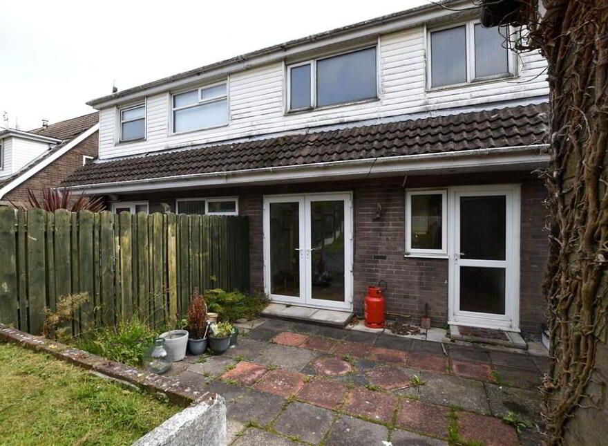 30 Brentwood Way, Newtownards, BT23 8QY