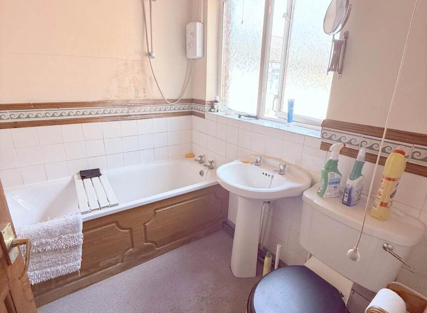 20 Kensington Avenue, Bloomfield/ Ballyhackmore, Belfast, BT5 5JN
