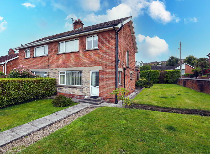14 Church Road, Castlereagh, Belfast, BT6 9RZ photo