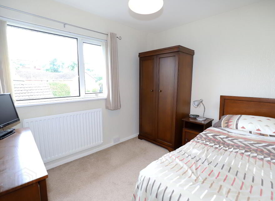 14 Church Road, Castlereagh, Belfast, BT6 9RZ