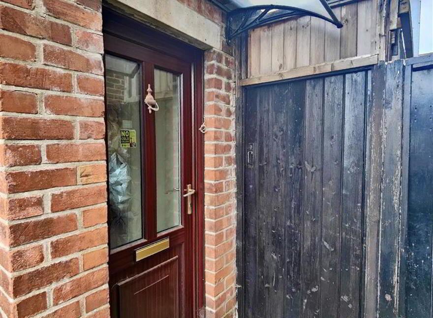 160 Joanmount Gardens, Belfast, BT14 6NZ