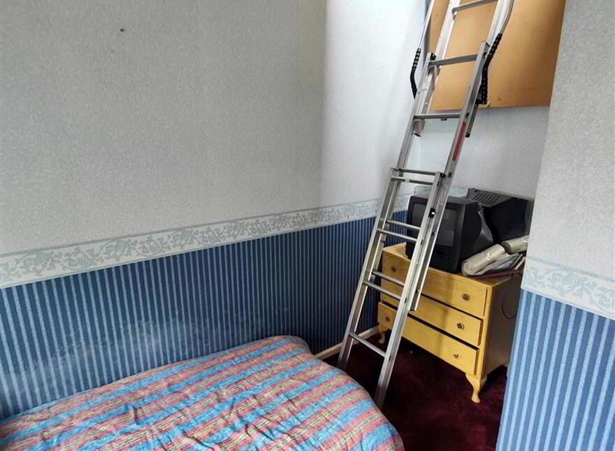 160 Joanmount Gardens, Belfast, BT14 6NZ