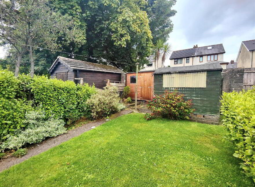 160 Joanmount Gardens, Belfast, BT14 6NZ