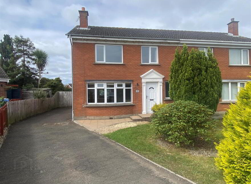 15 Albany Avenue, Bangor, BT19 6YH photo