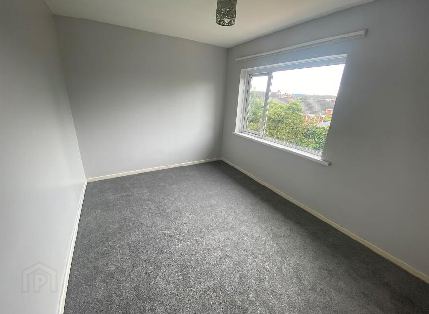 15 Albany Avenue, Bangor, BT19 6YH