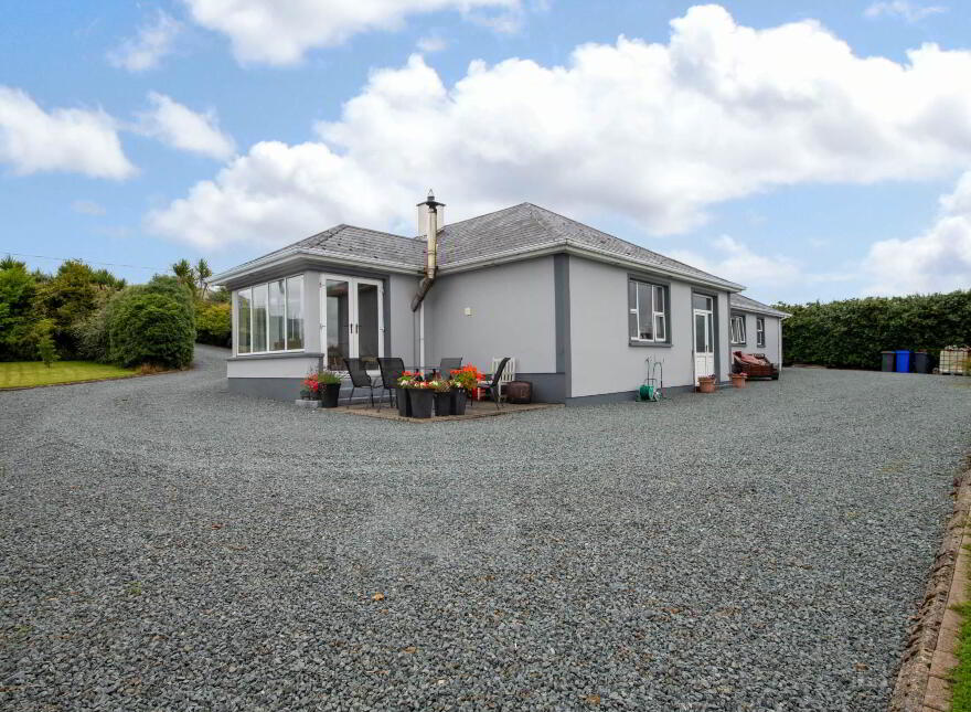 Clunelly, Quigleys Point, F93X062