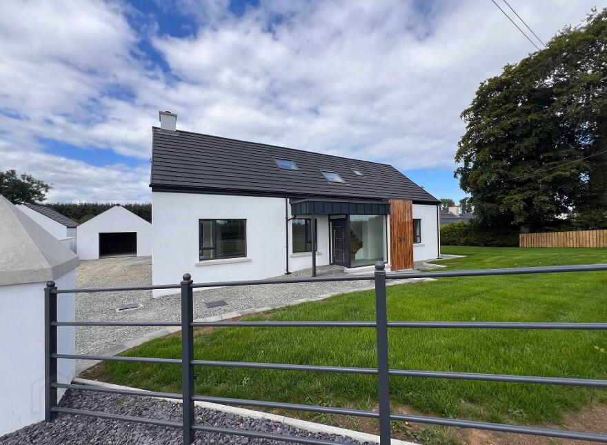 26b Crewe Road, Maghera, BT46 5EZ