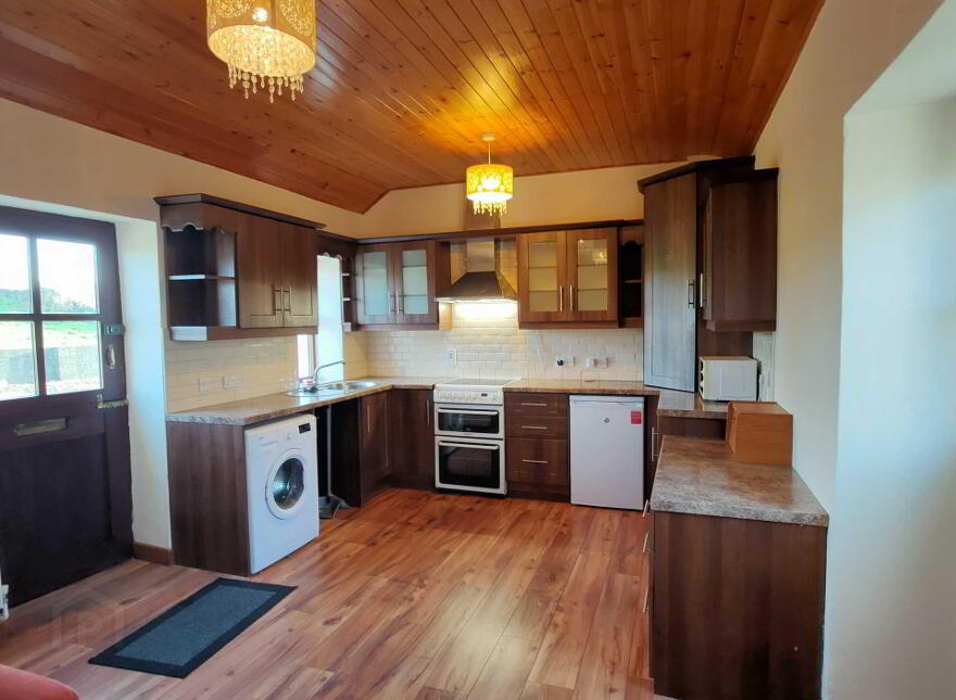 Cottage, Cloongowla, Ballinrobe, F31X446