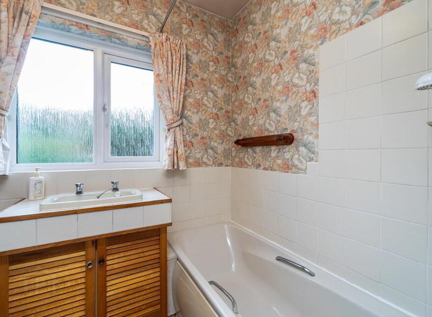 57 Sharman Road, Stranmillis, Belfast, BT9 5FX