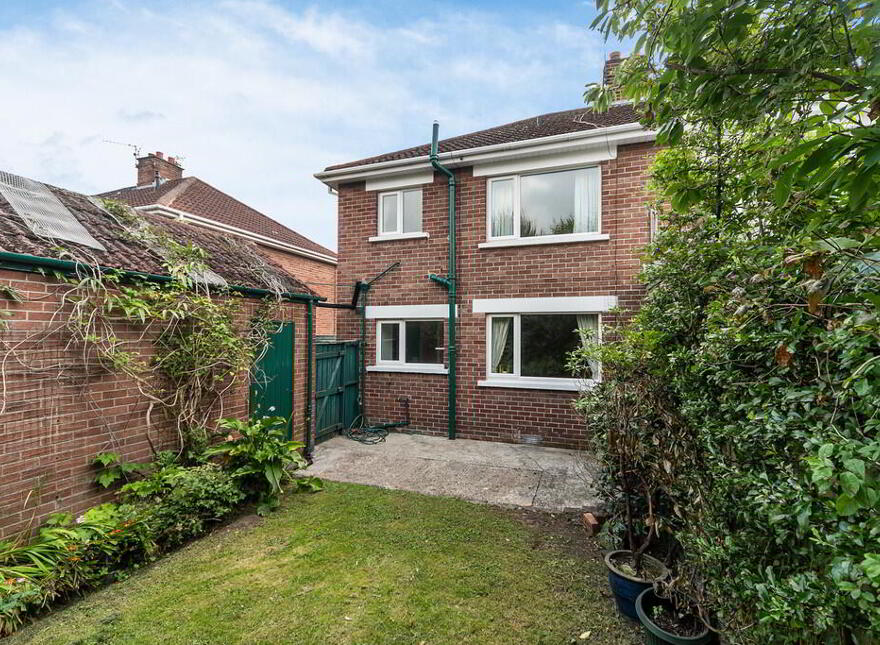 57 Sharman Road, Stranmillis, Belfast, BT9 5FX