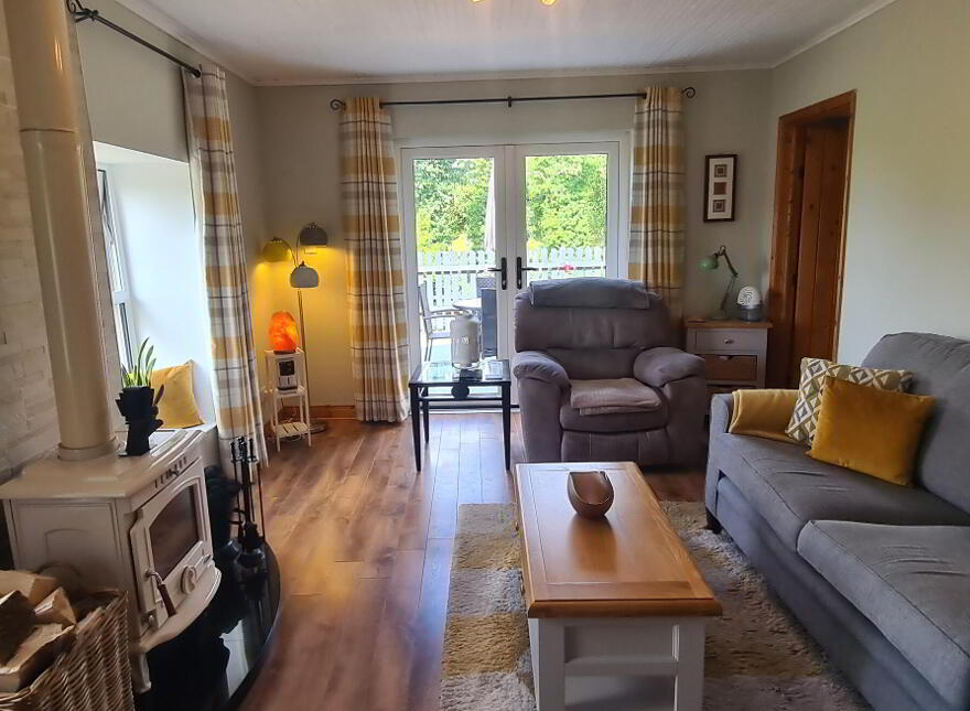 Mullaghboy, Corrawaleen, Cavan Town, H12P2Y6