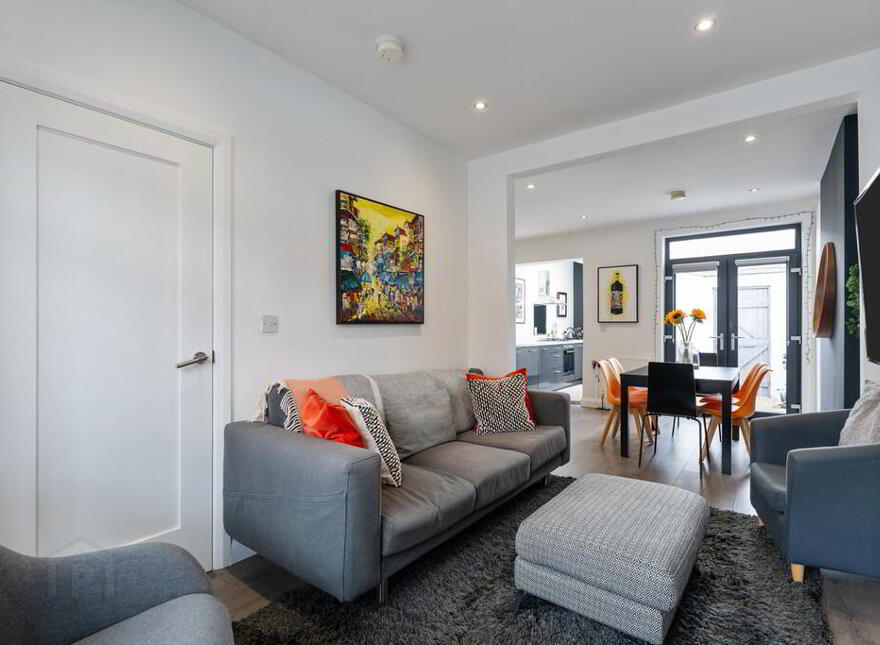 43 Ava Street, Ormeau Road, Belfast, BT7 3BS
