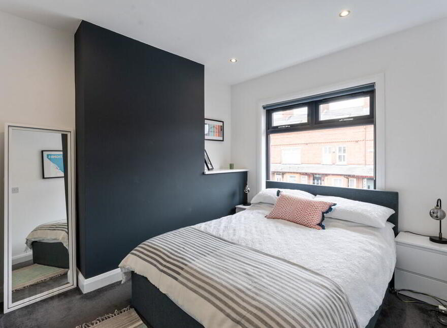 43 Ava Street, Ormeau Road, Belfast, BT7 3BS