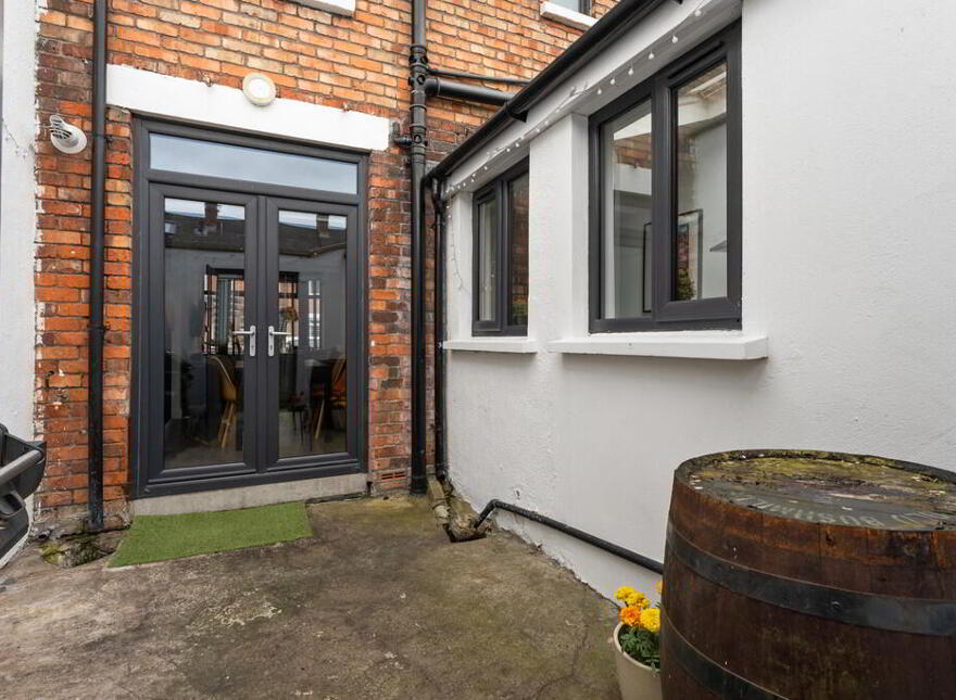 43 Ava Street, Ormeau Road, Belfast, BT7 3BS