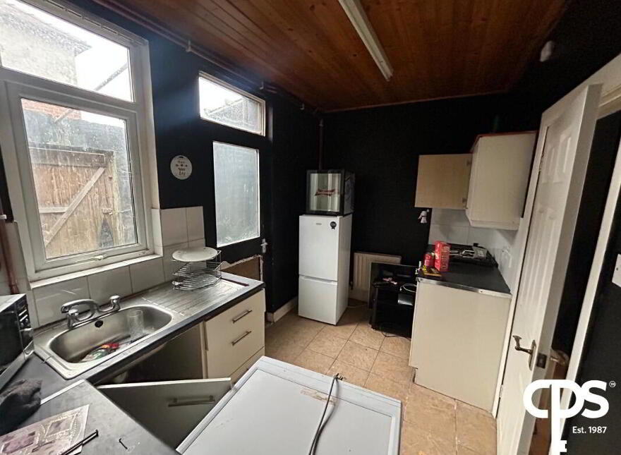 5 Oakley Street, Belfast, BT14 8BL